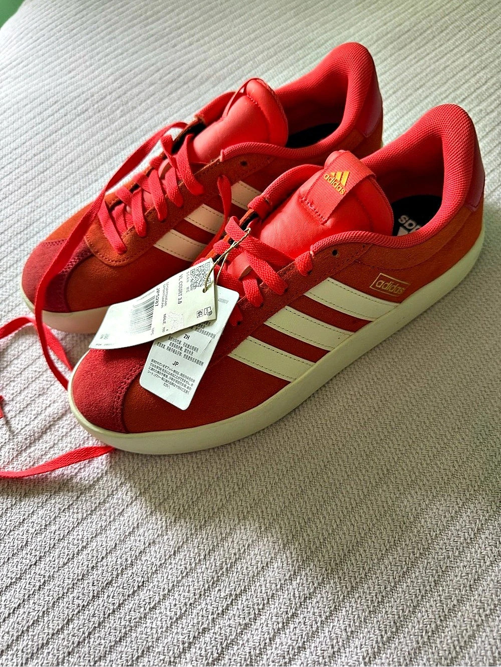 adidas VL Court 3.0 Shoes Sneakers Red & White US men’s -8.5D/ women’s 10
